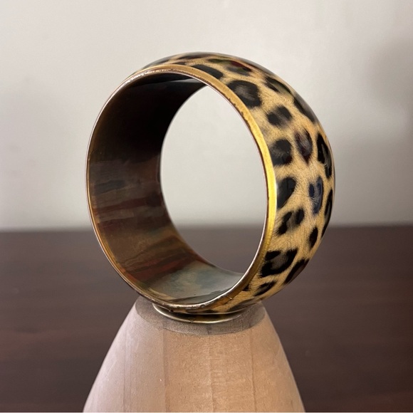 Vintage Leopard Print Brass Bangle - Picture 3 of 6